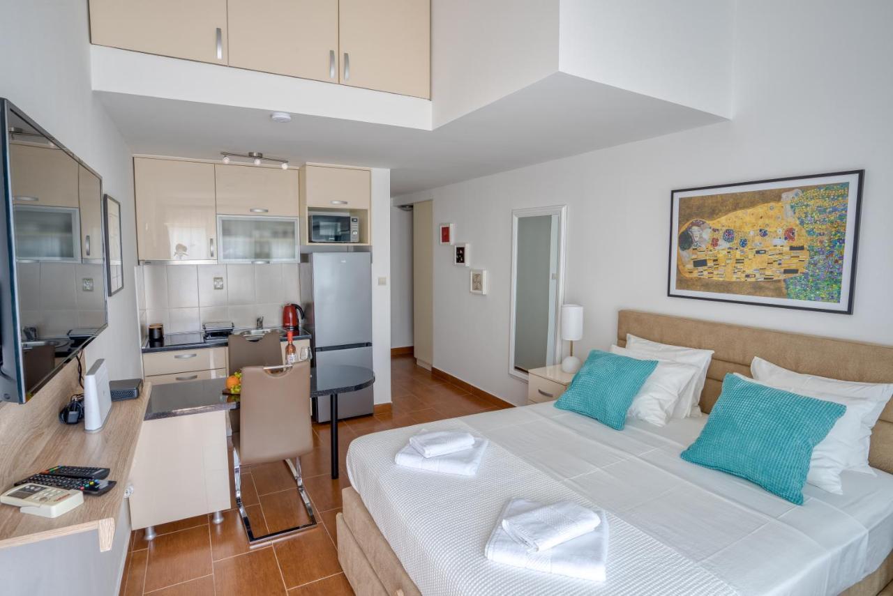 Apartment Elegant โกตอร์ ภายนอก รูปภาพ